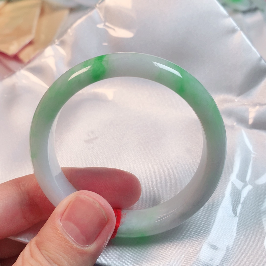 翡翠手镯未镶嵌翡翠手镯54