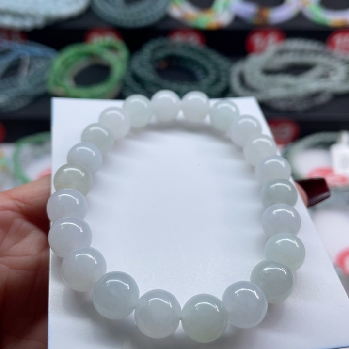 翡翠手链未镶嵌旮*卡9有小纹