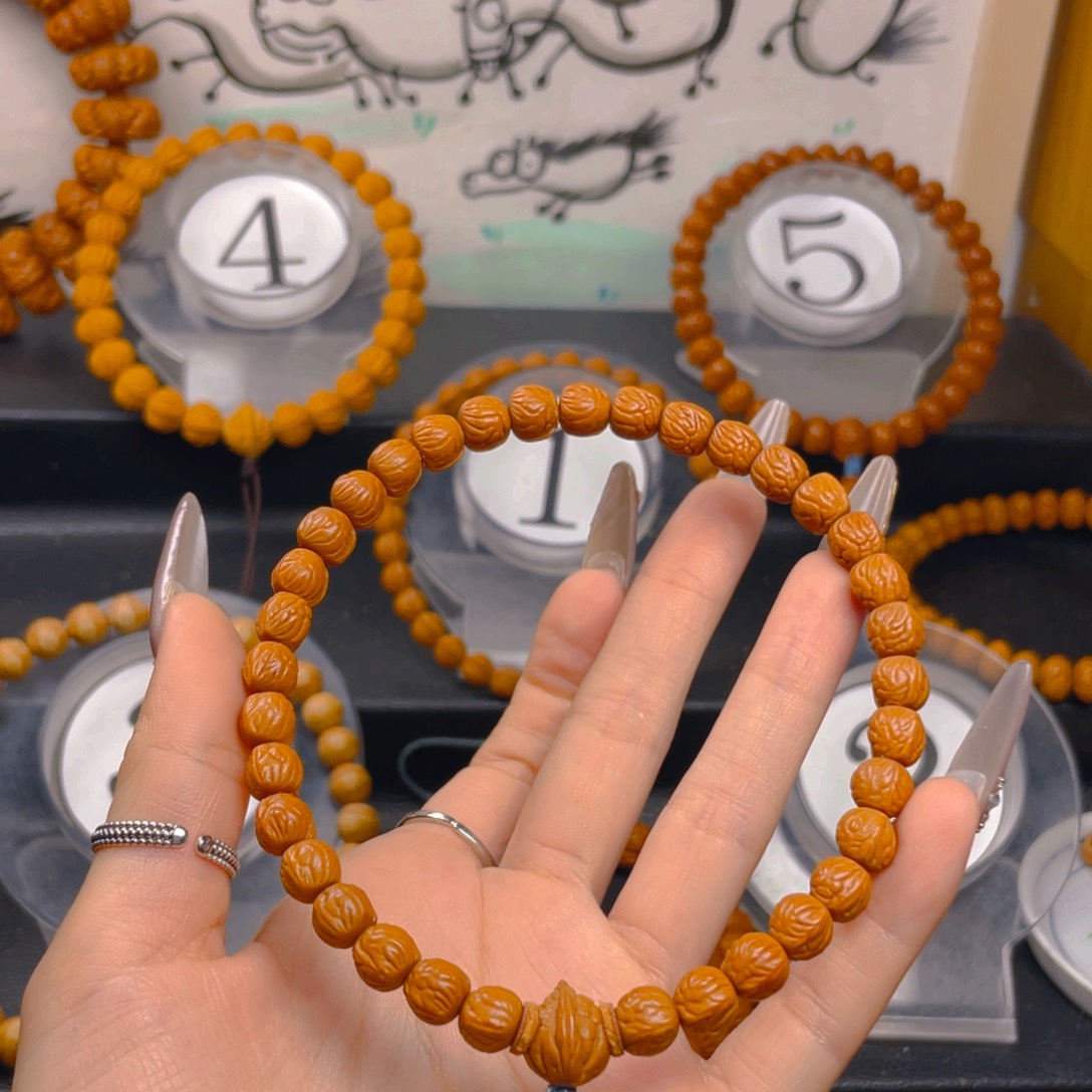 (***)文玩核桃吊坠0.8888888888