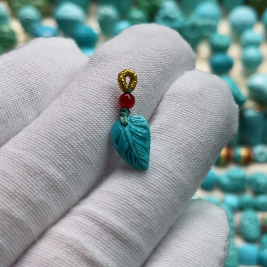 南红玛瑙颈饰未镶嵌