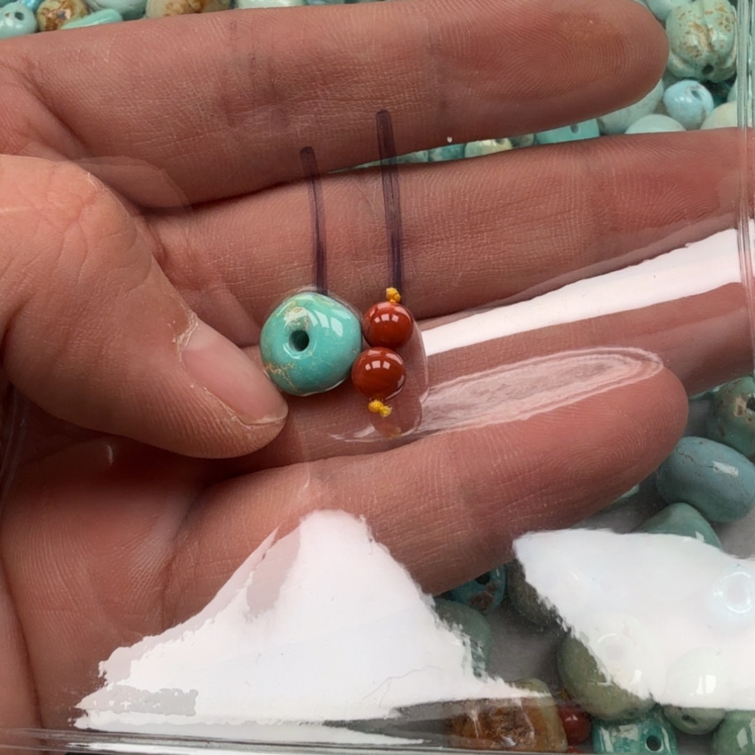 南红玛瑙未镶嵌珠宝奇石