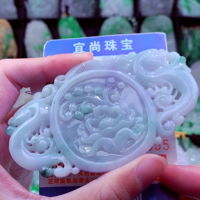 【闪购商品】翡翠颈饰未镶嵌天然