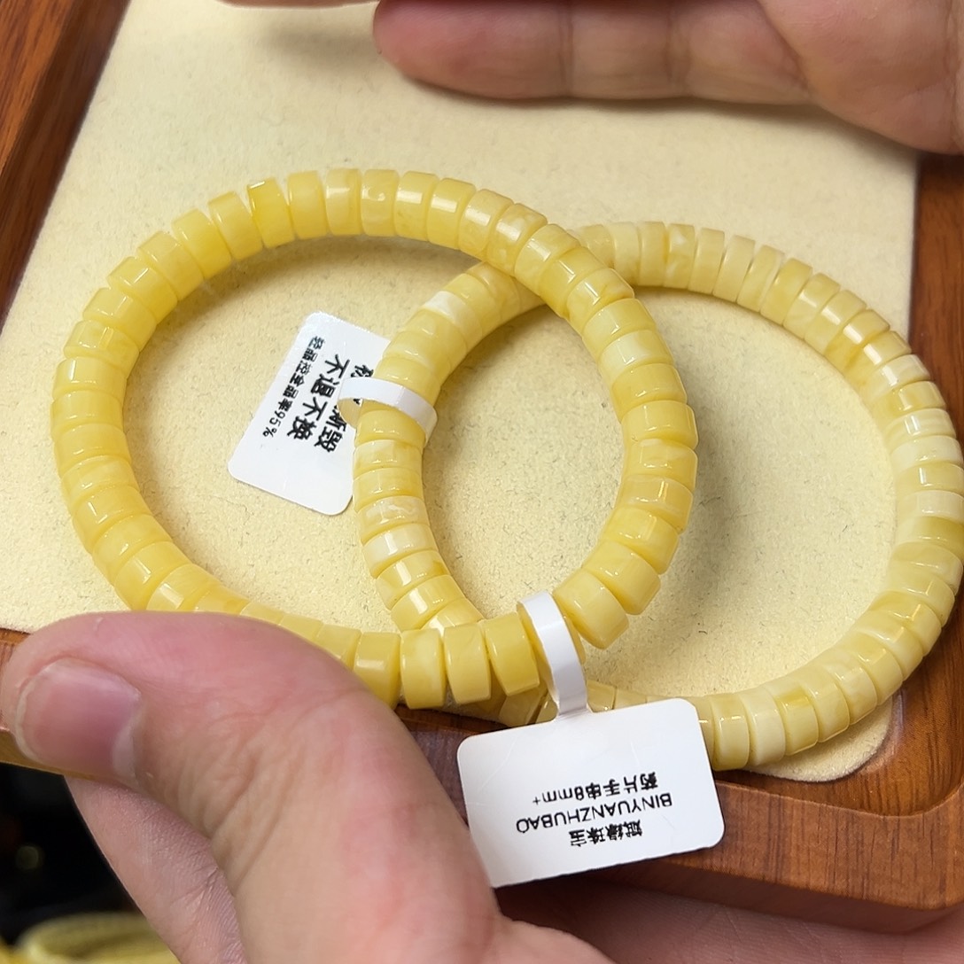 琥珀珠宝奇石未镶嵌多样性发其一