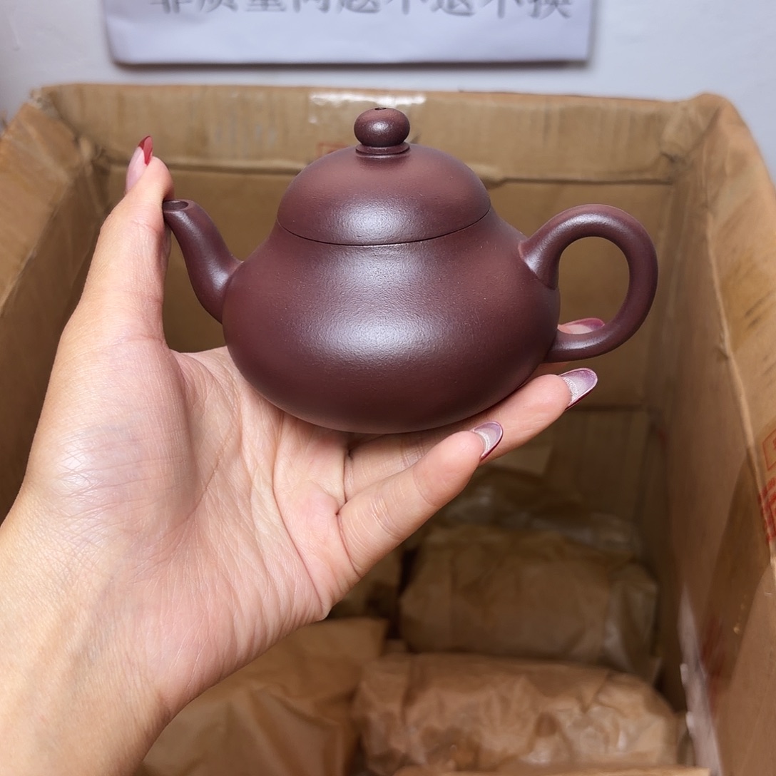甄选宜兴本土紫砂壶