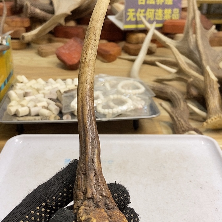 简***单大叶紫檀（黑酸枝木类）