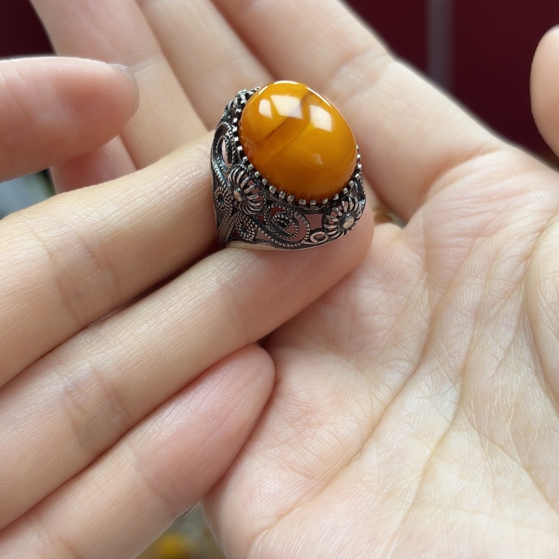 银S925镶嵌蜜蜡裸石45戒指