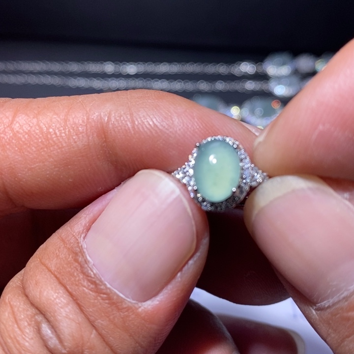 翡翠未镶嵌颈饰天然翡翠