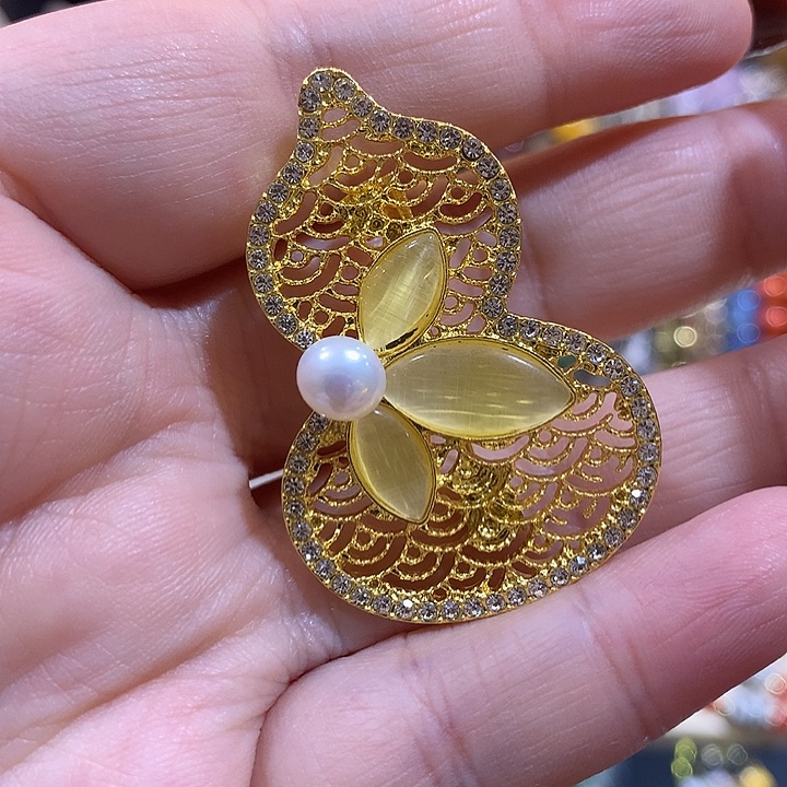 无非金属葫芦胸针5