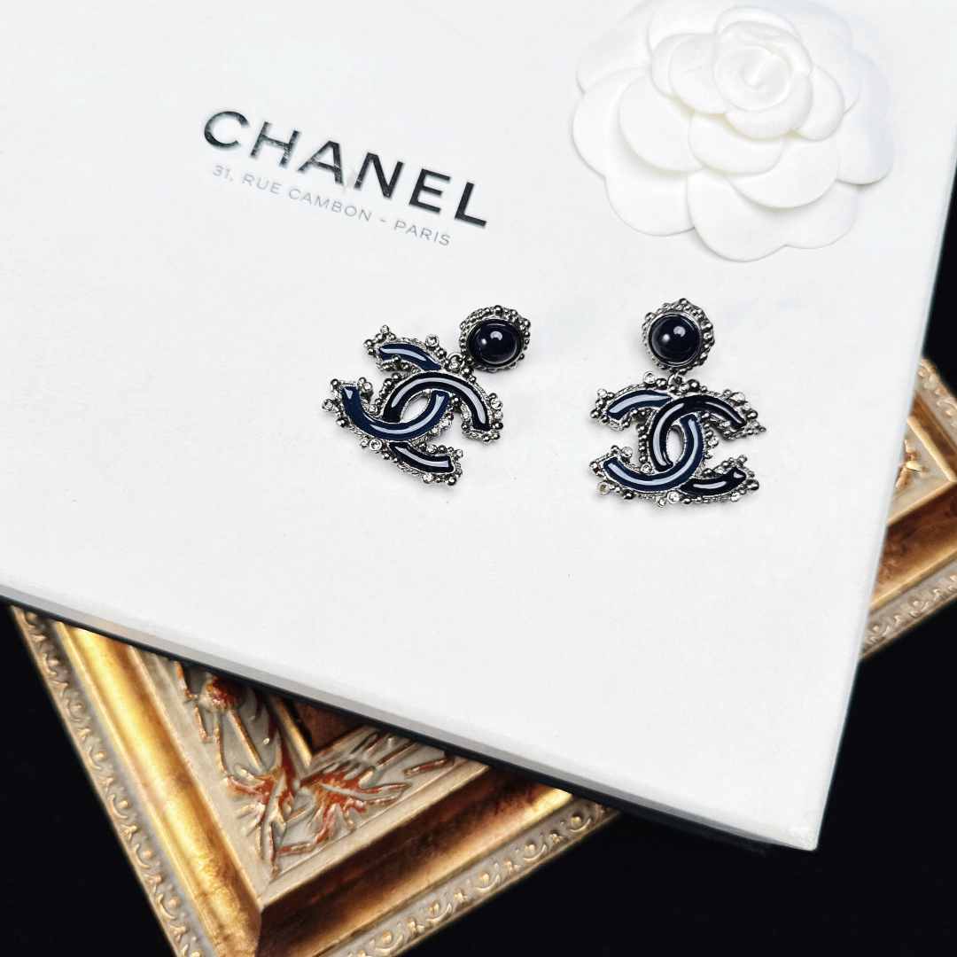 95新 Chanel/香奈儿 柚礼中古/香奈儿双c珐琅耳钉lz511660