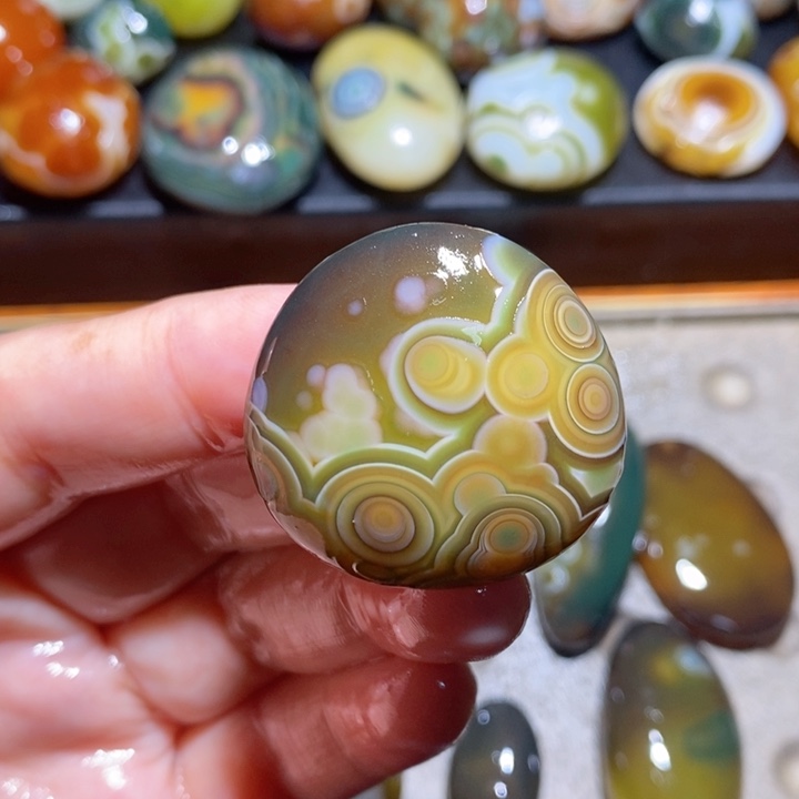 未镶嵌玛瑙/玉髓珠宝半成品109