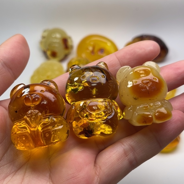 琥珀颈饰未镶嵌琥珀蜜蜡