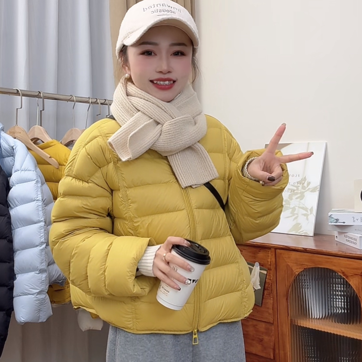 【可溯源】新国标90白鸭绒短款立领白鸭绒羽绒服