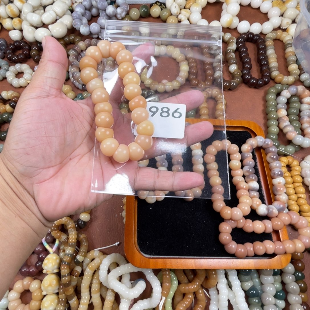 Y***^菩提根/象牙果吊坠