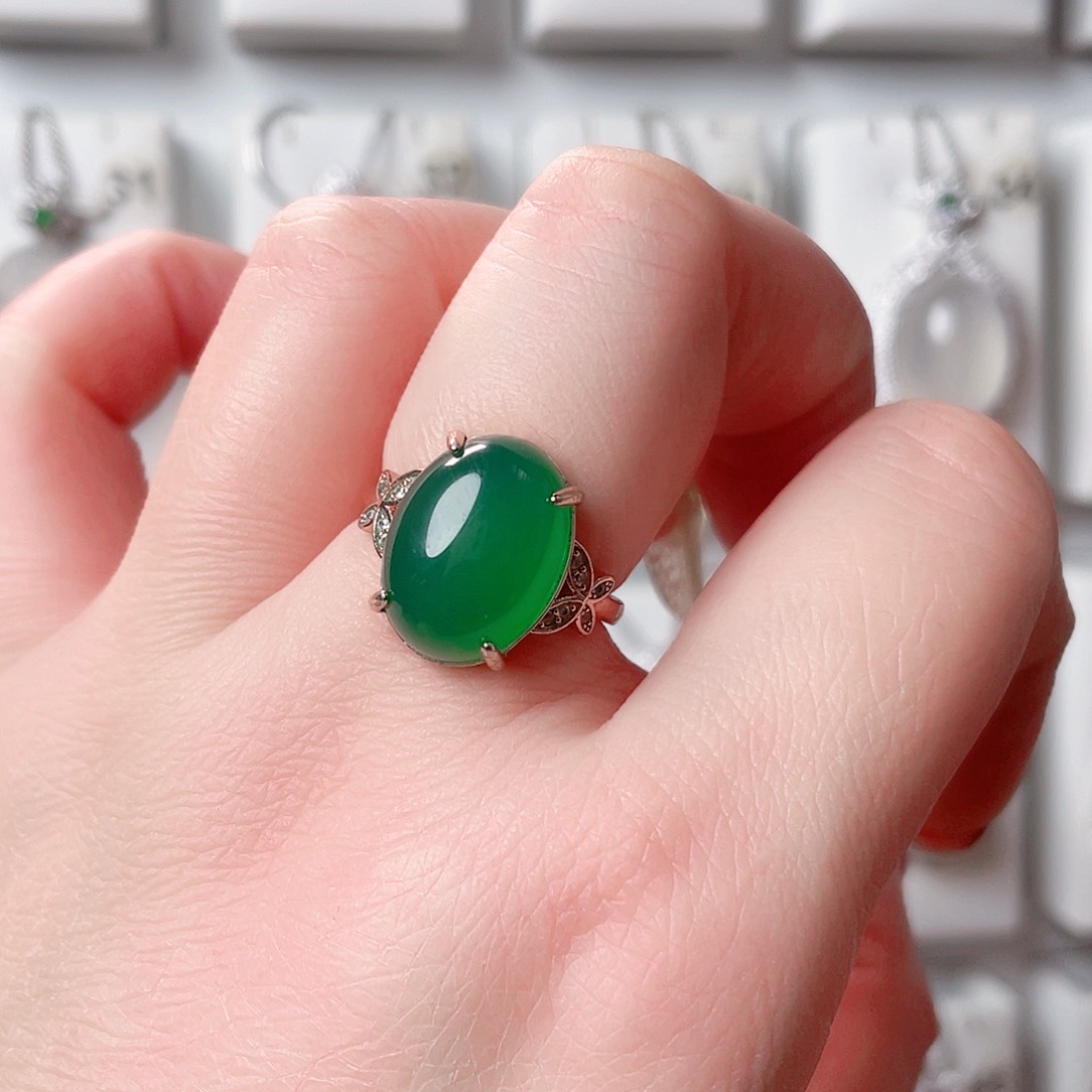 玛瑙/玉髓吊坠(赠链)未镶嵌