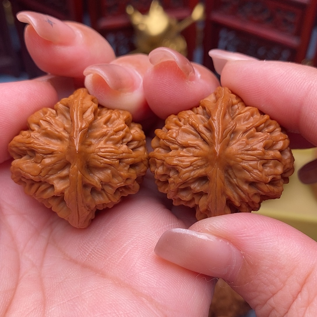 鹏***哥文玩核桃把件33全秦闷