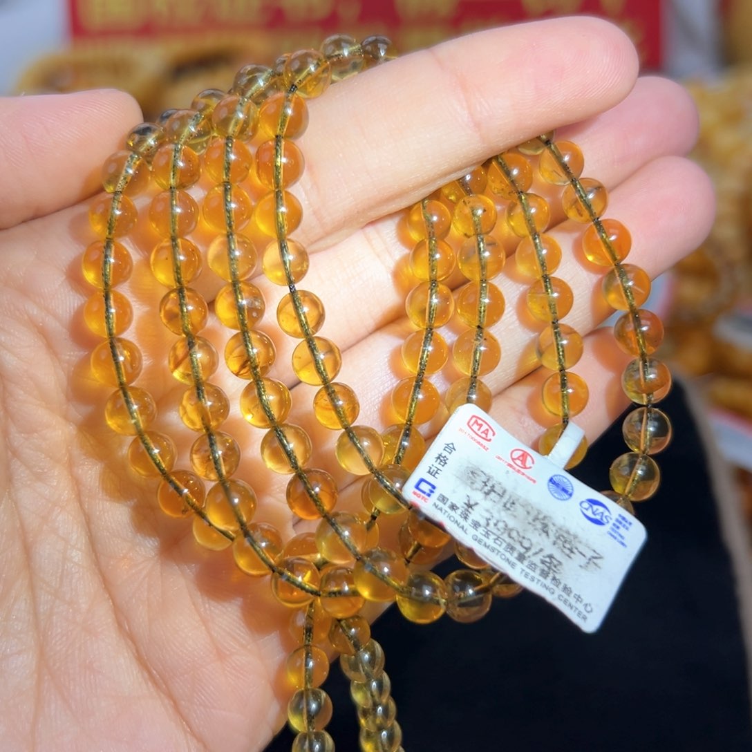 琥珀珠宝奇石未镶嵌