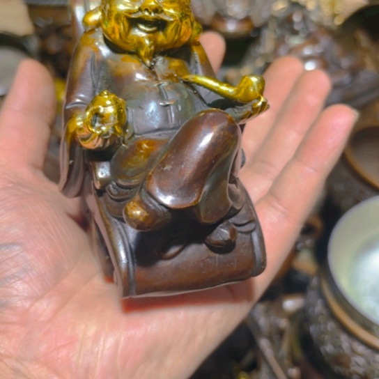 正常发货 铜的。全清了一件不留