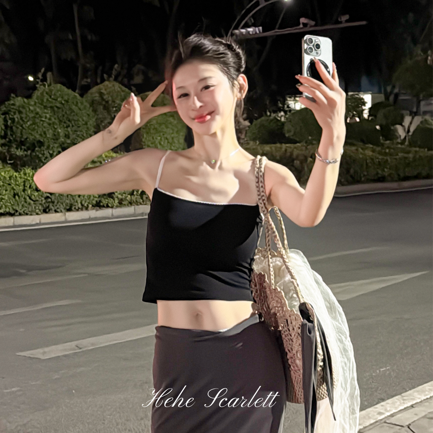 你的呵呵scarlett｜纯欲辣妹性感花边拼接吊带 显瘦百搭纯色上衣