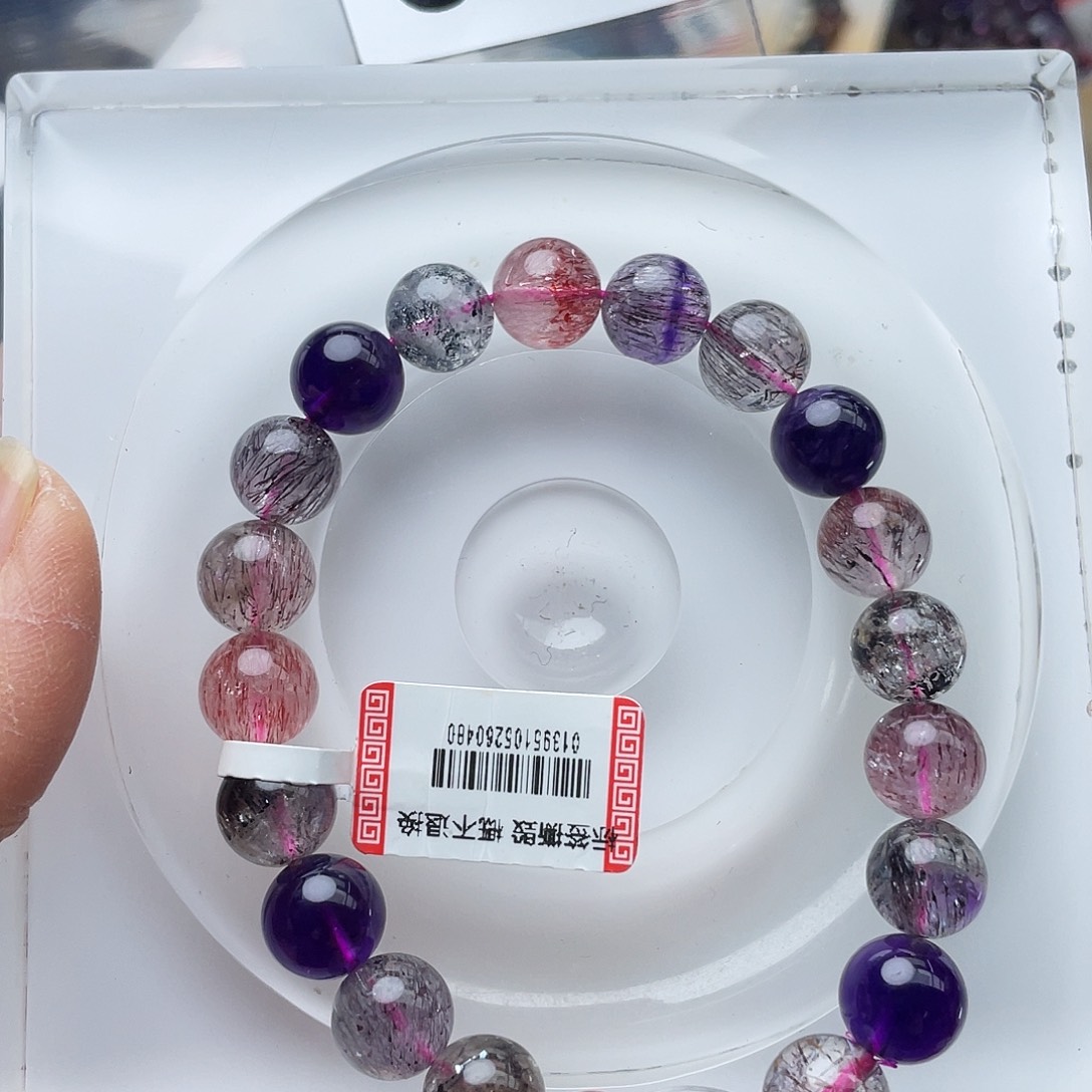 水晶手串637。未镶嵌不****猫