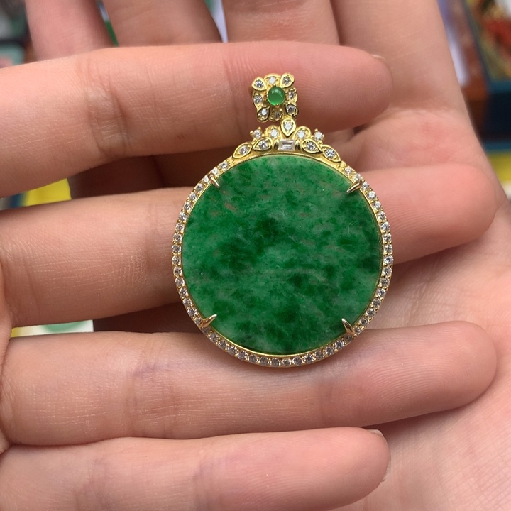 翡翠银S925镶嵌颈饰翡翠