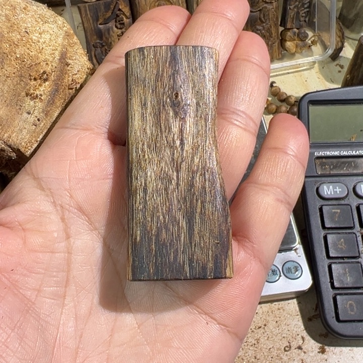 沉香吊坠白棋楠沉香吊坠9.4克