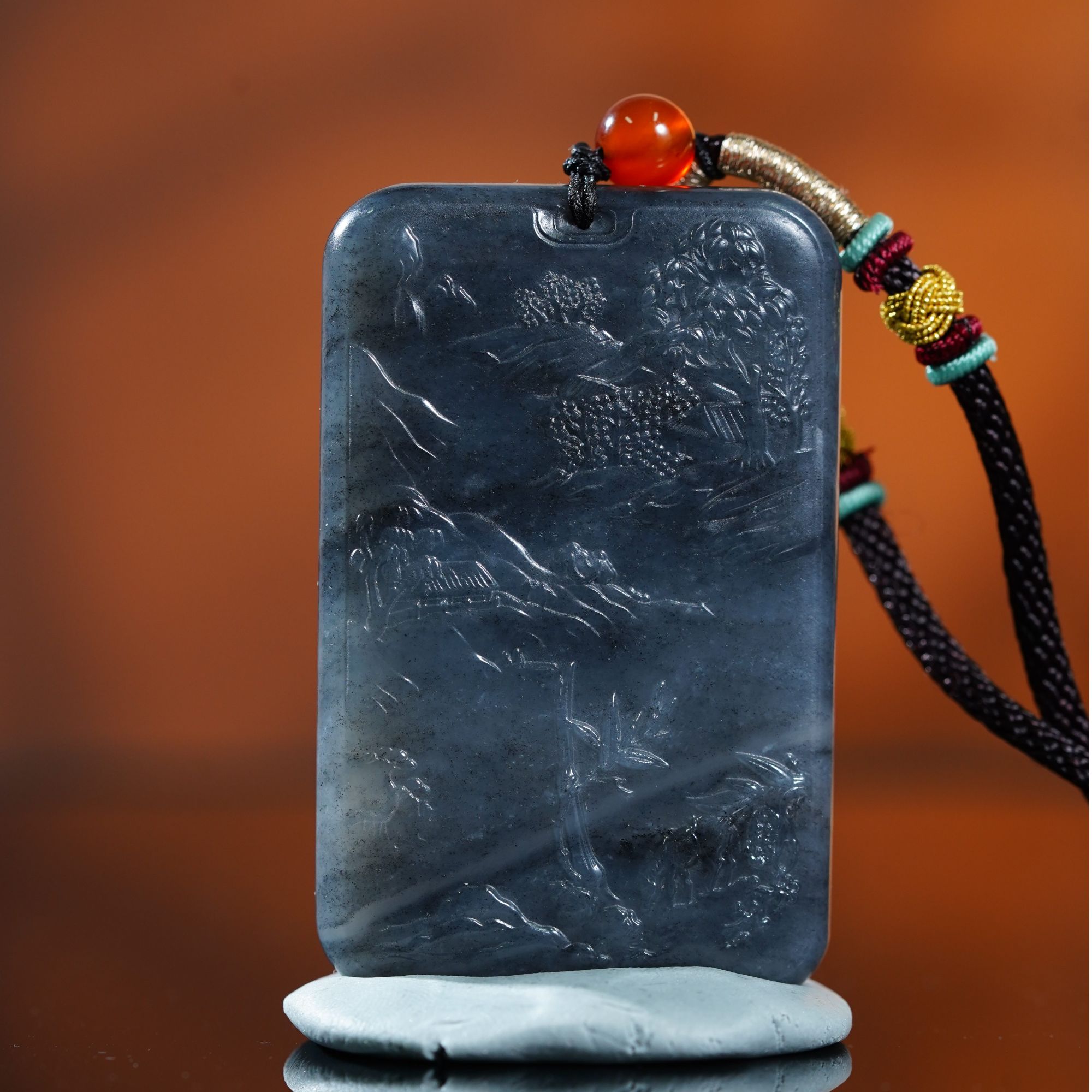 "和田玉新疆青花山水牌挂牌 71.67g L251108003 "