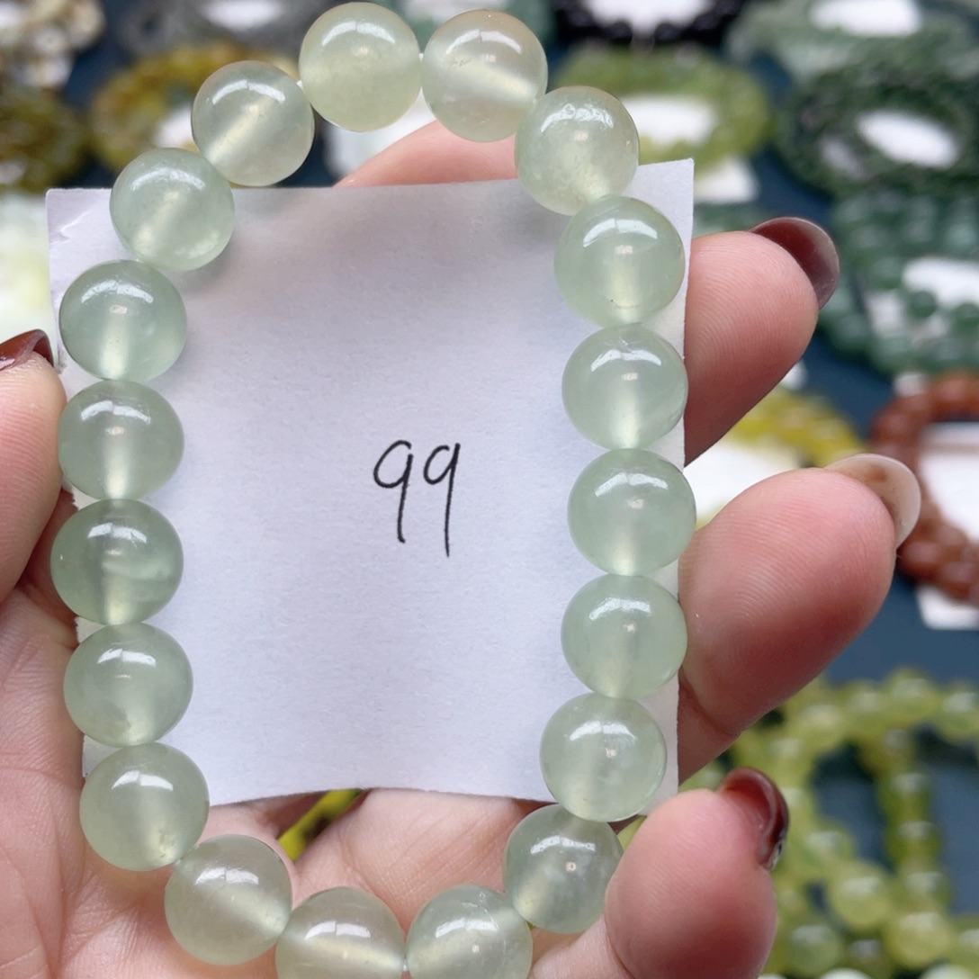 未镶嵌蛇纹石玉手链