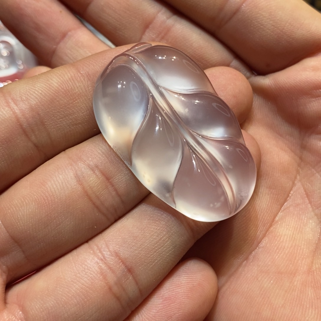 石英质玉颈饰未镶嵌長*