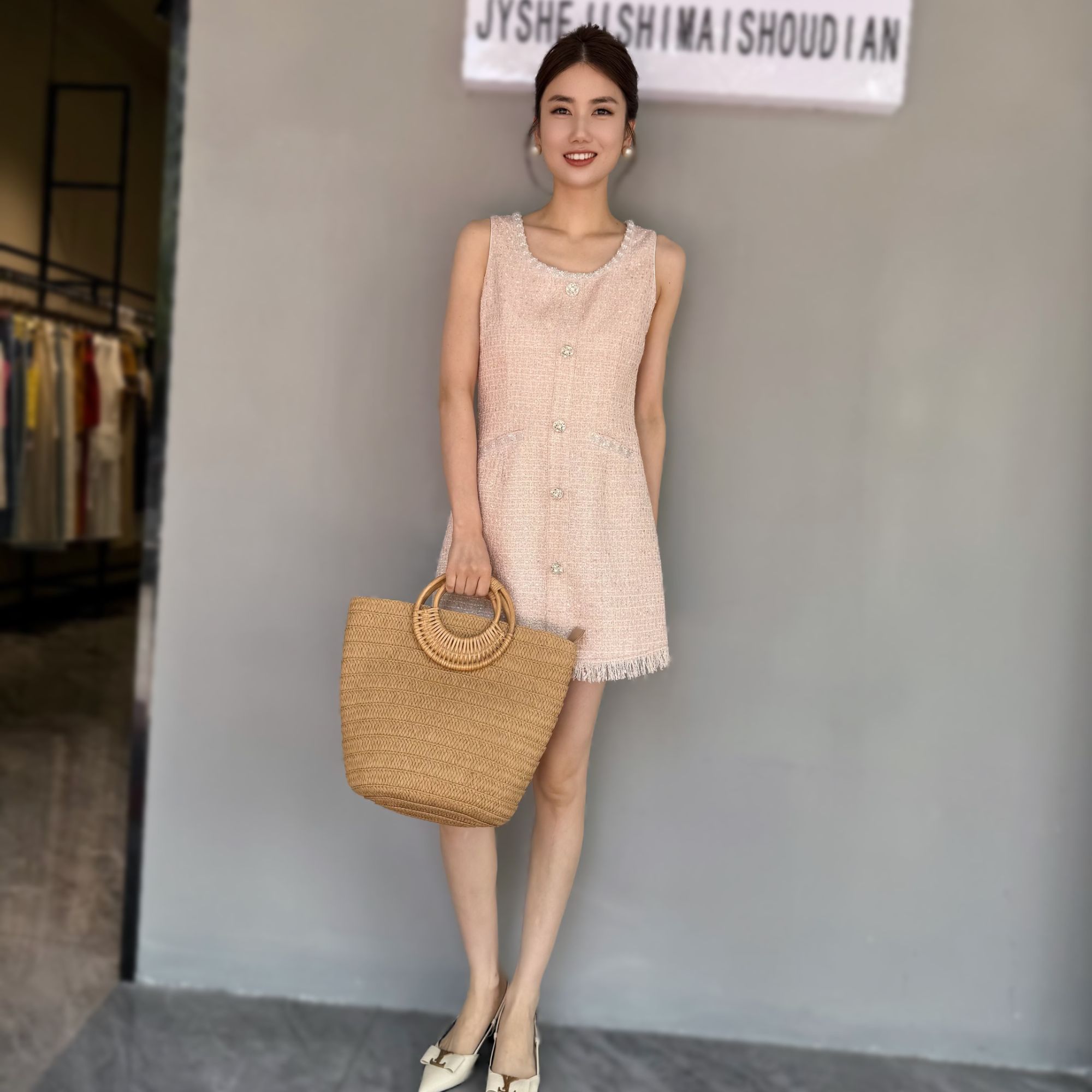 【俊英】小香风连衣裙女夏季2025新款潮小众时尚裙子法式背心裙