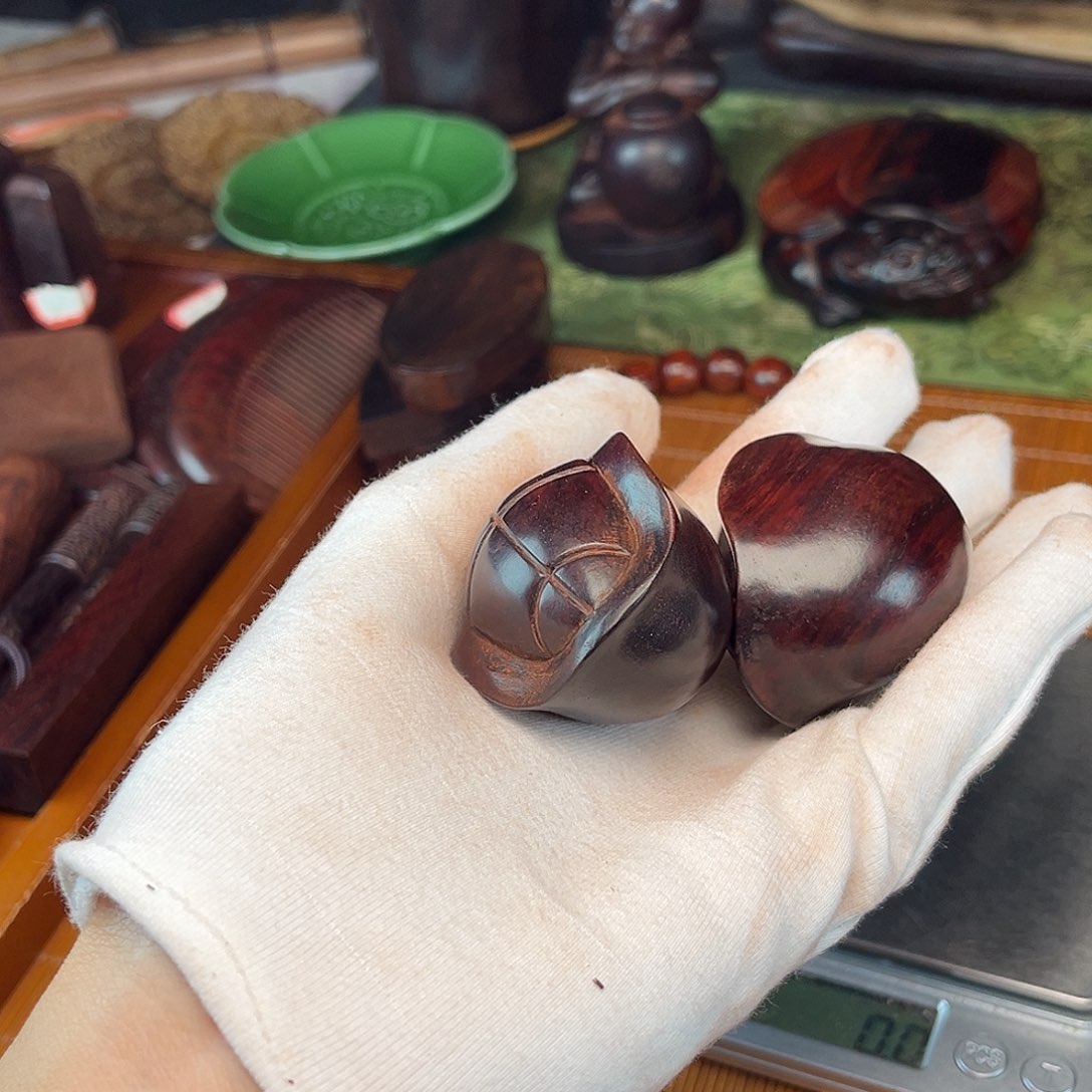 檀香紫檀（小叶紫檀）富甲手把件琴料