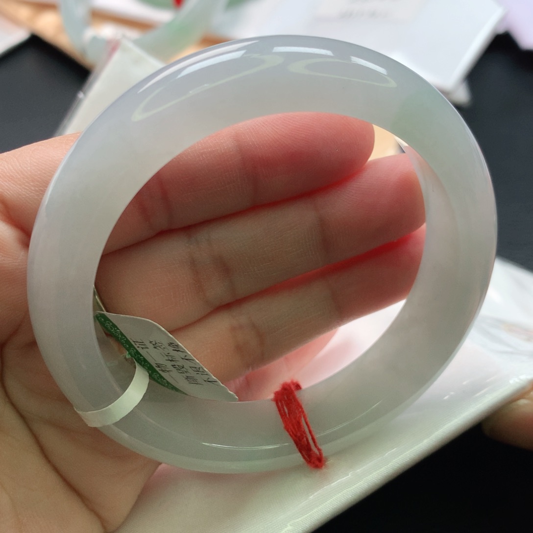 翡翠手镯未镶嵌乌***^缅甸57.58