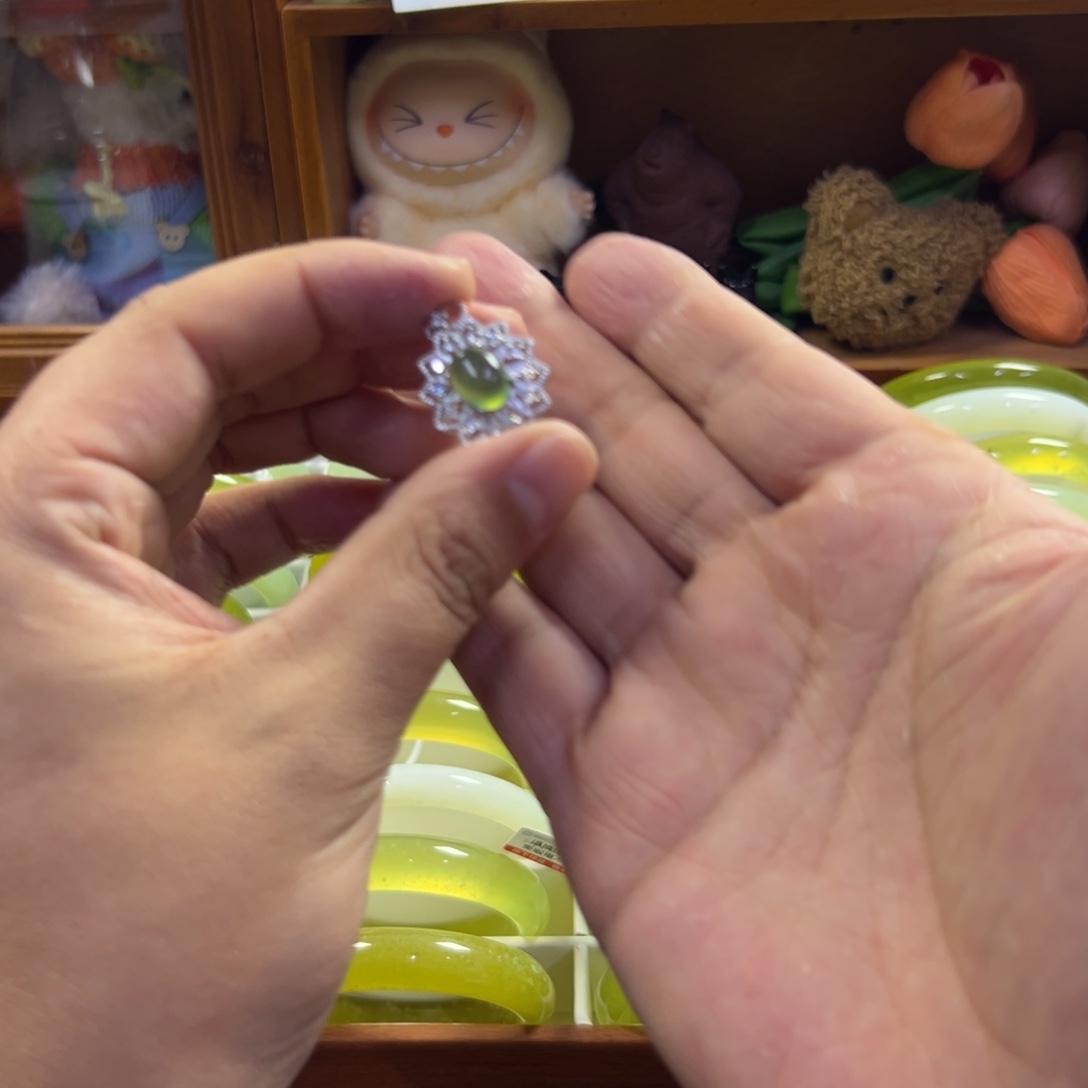 蛇纹石玉未镶嵌手镯427