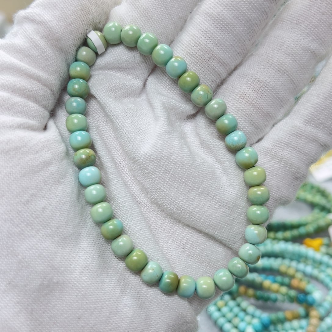 绿松石绿松石未镶嵌