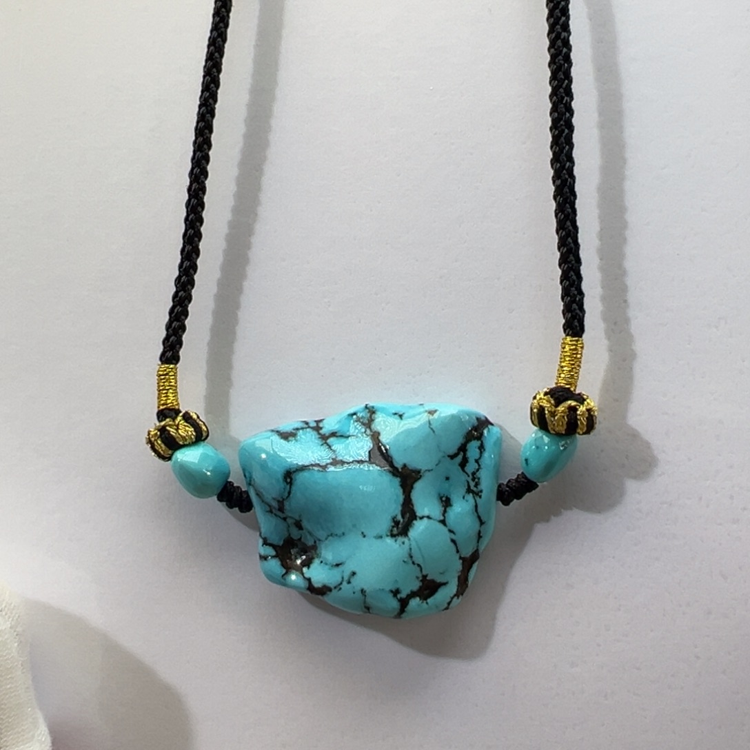 绿松石未镶嵌挂件