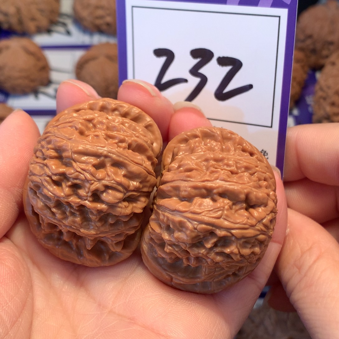 文玩核桃把件232白狮子4.3