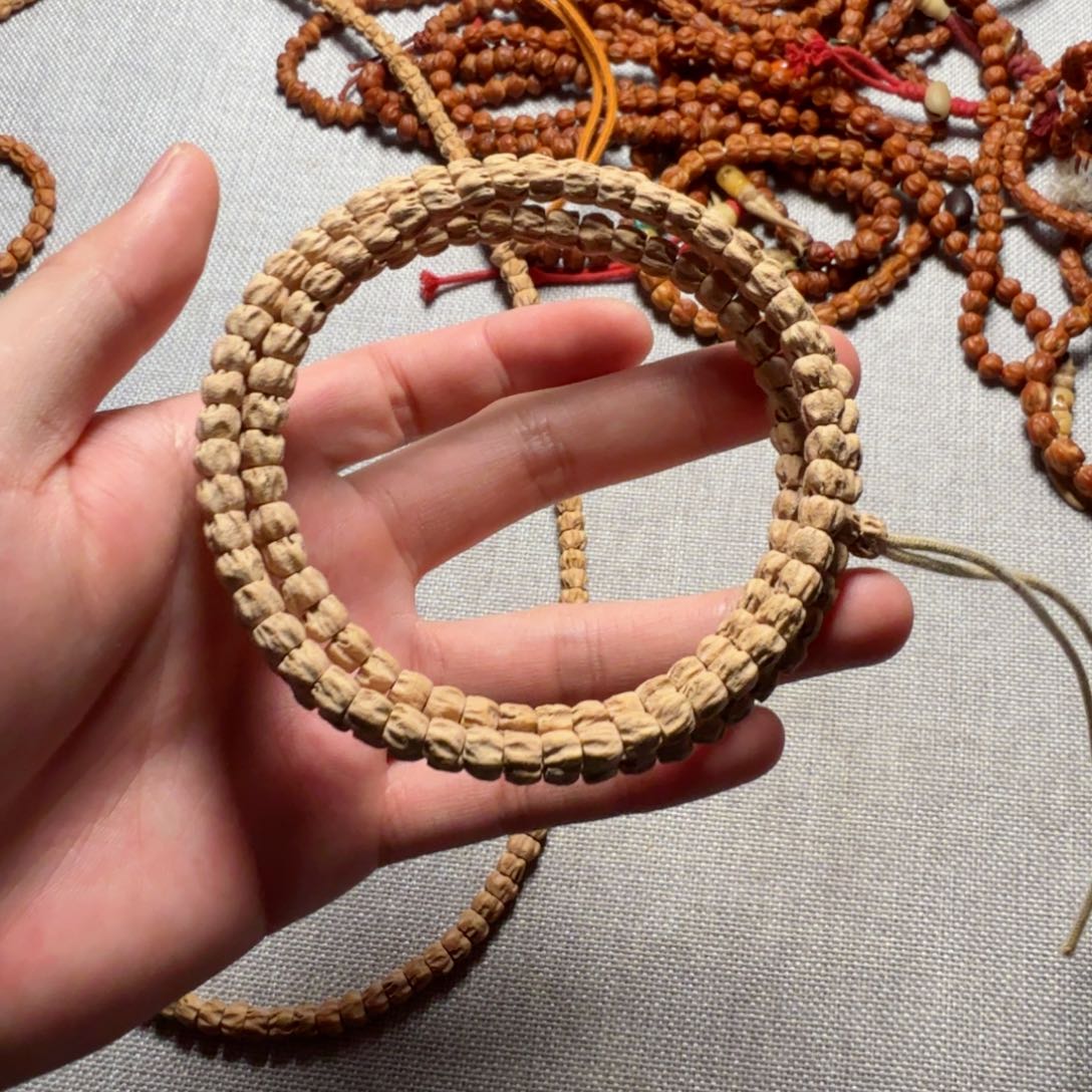 【闪购商品】柏香籽/百香籽吊坠