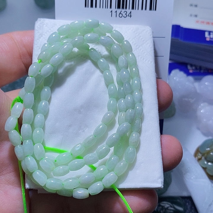 翡翠未镶嵌颈饰天光墟翡翠市场现金代购