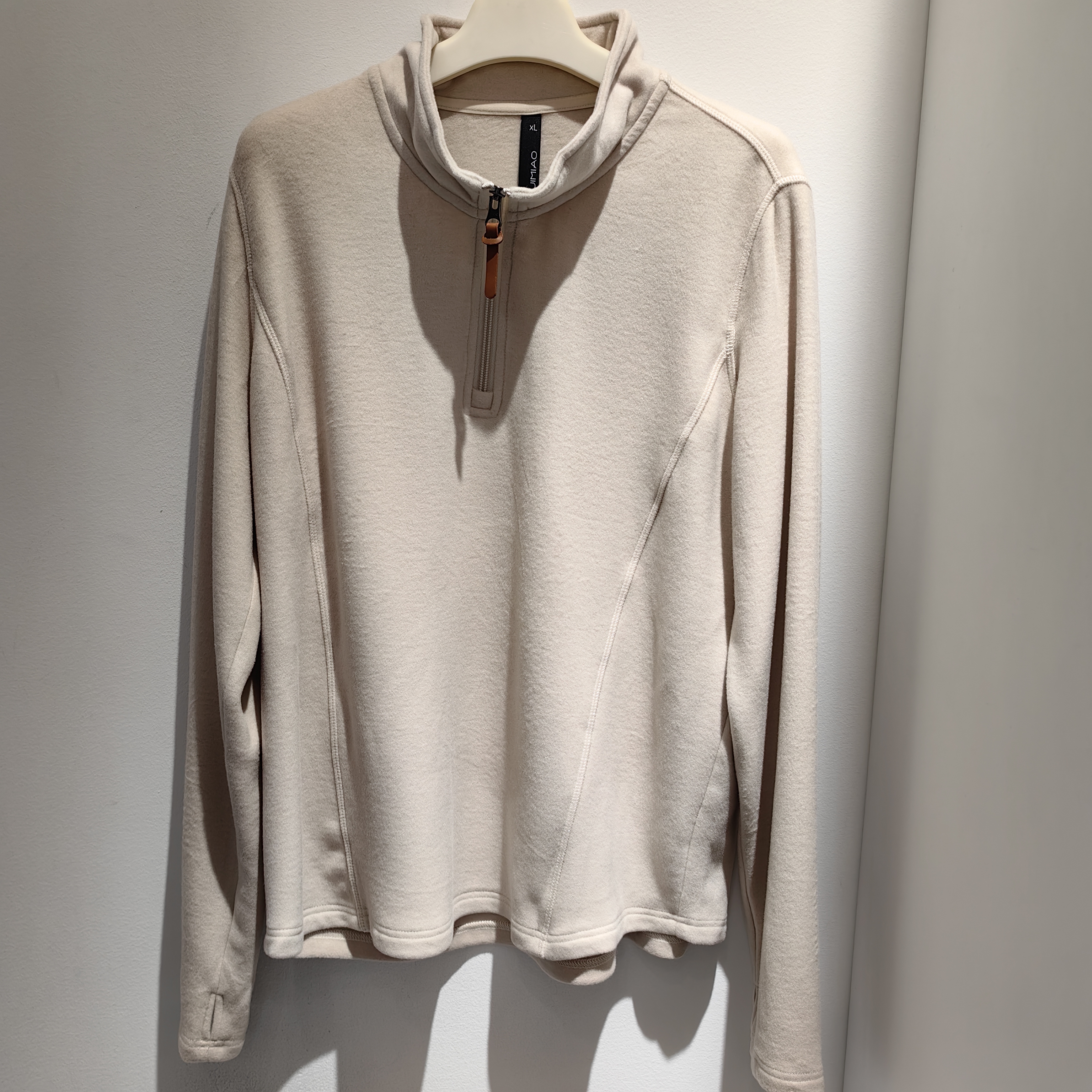 冬季落肩袖厚款字母拉链立领卫衣运动高领纯色针织