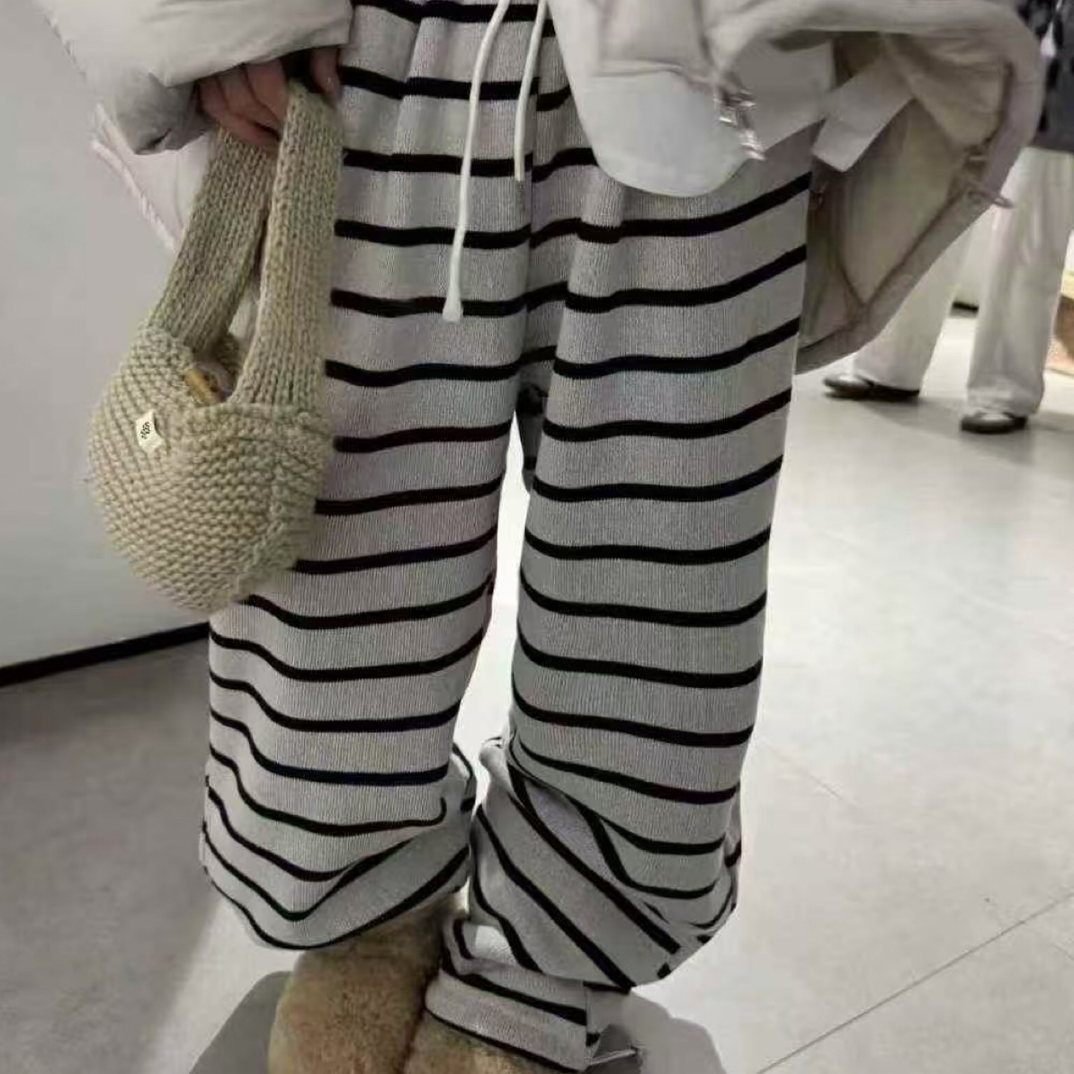 秋冬款加绒加厚松紧腰抽绳撞色条纹韩版宽松百搭休闲阔腿长裤女