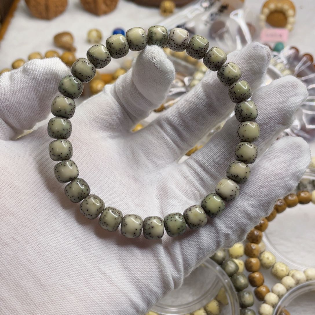 星月菩提手串8/7石玉