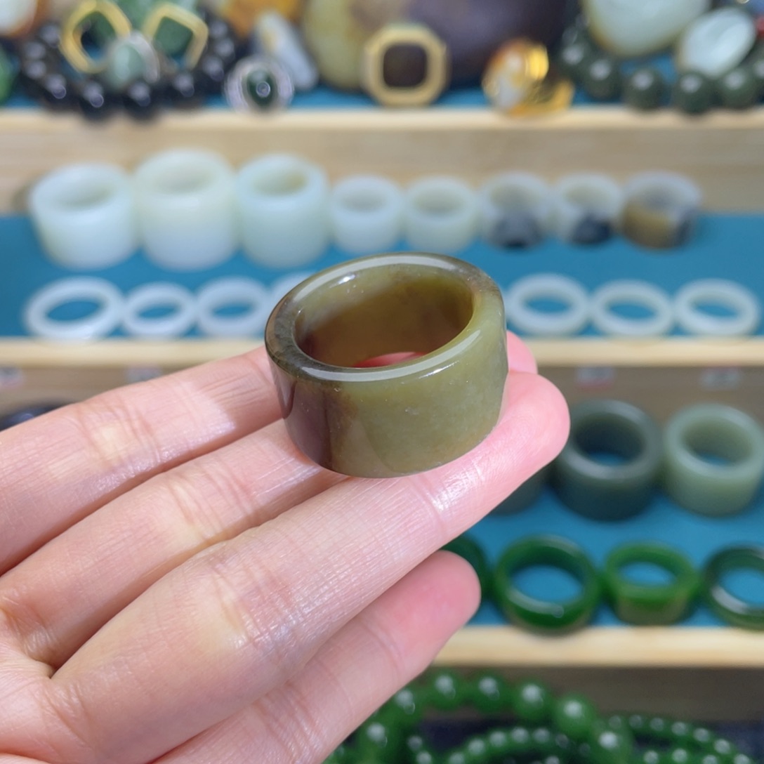 和田玉扳指未镶嵌