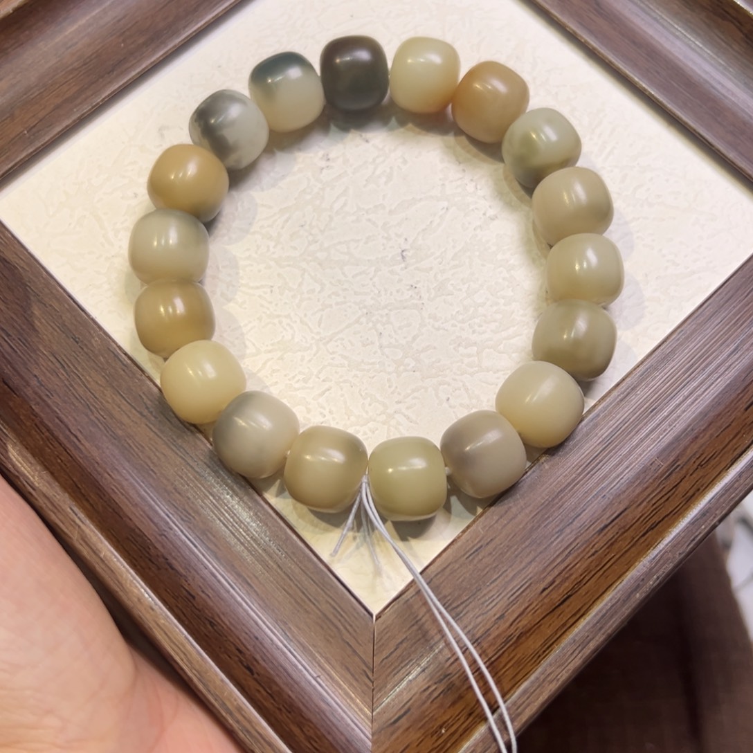 菩提籽类432卡14大瑕福利