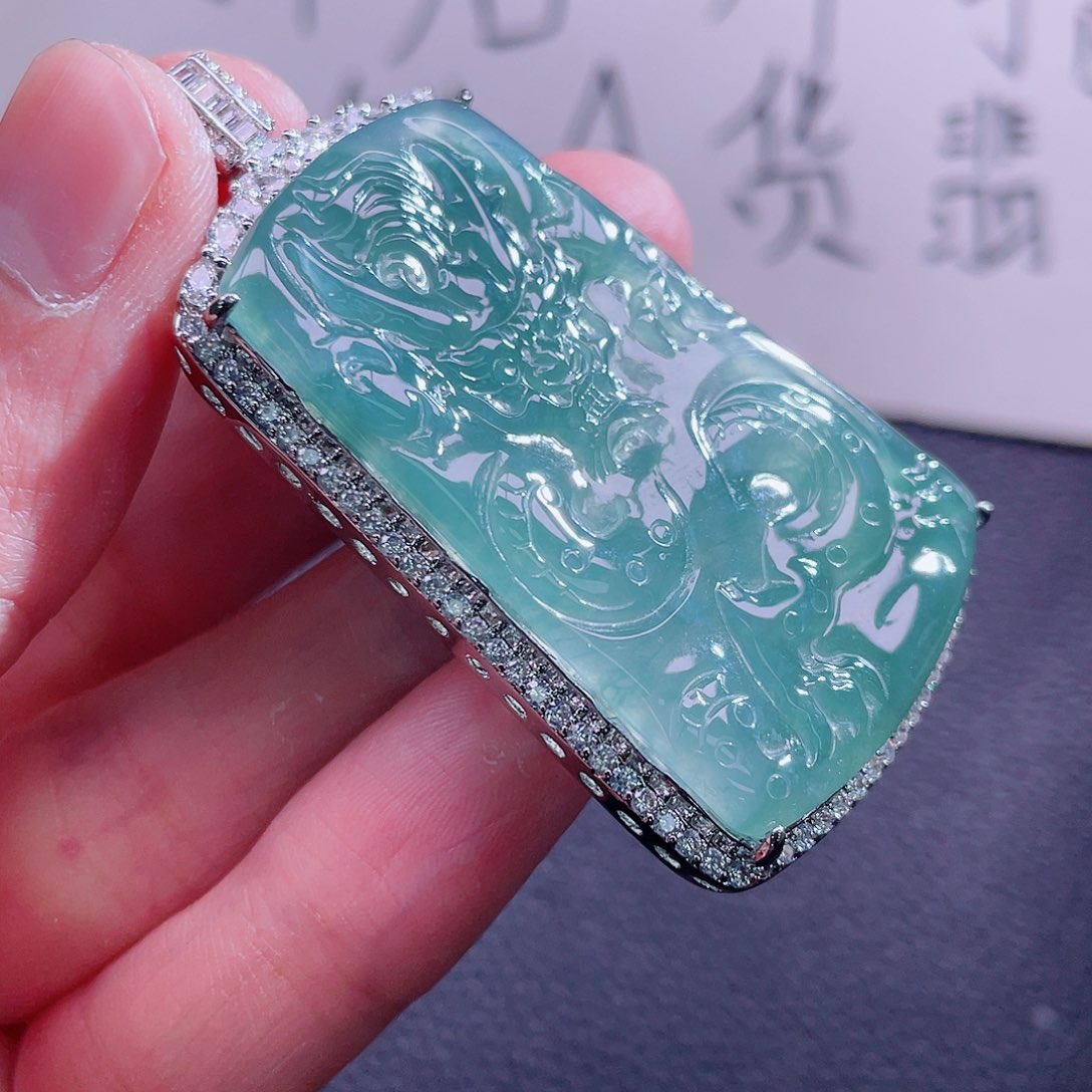 翡翠颈饰未镶嵌999999999