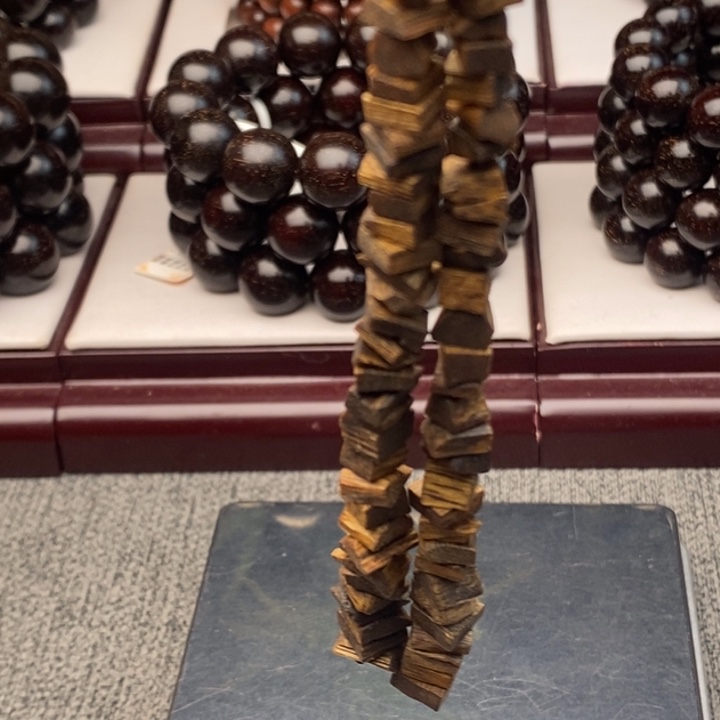 吊坠沉香碎银车挂