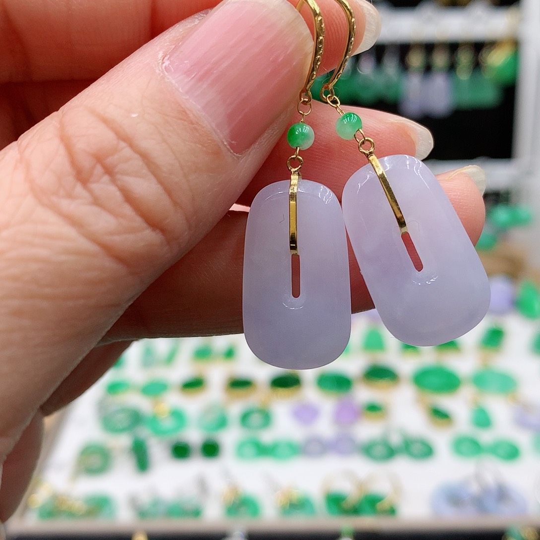 翡翠耳饰18K金镶嵌的