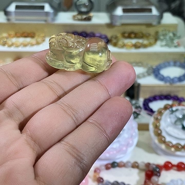 水晶未镶嵌手链黄水晶貔恘