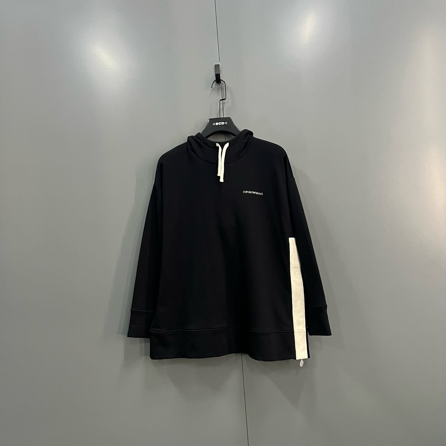 99新 GIORGIO ARMANI/阿玛尼 jp1218 黑色印花帽衫 42码 207638