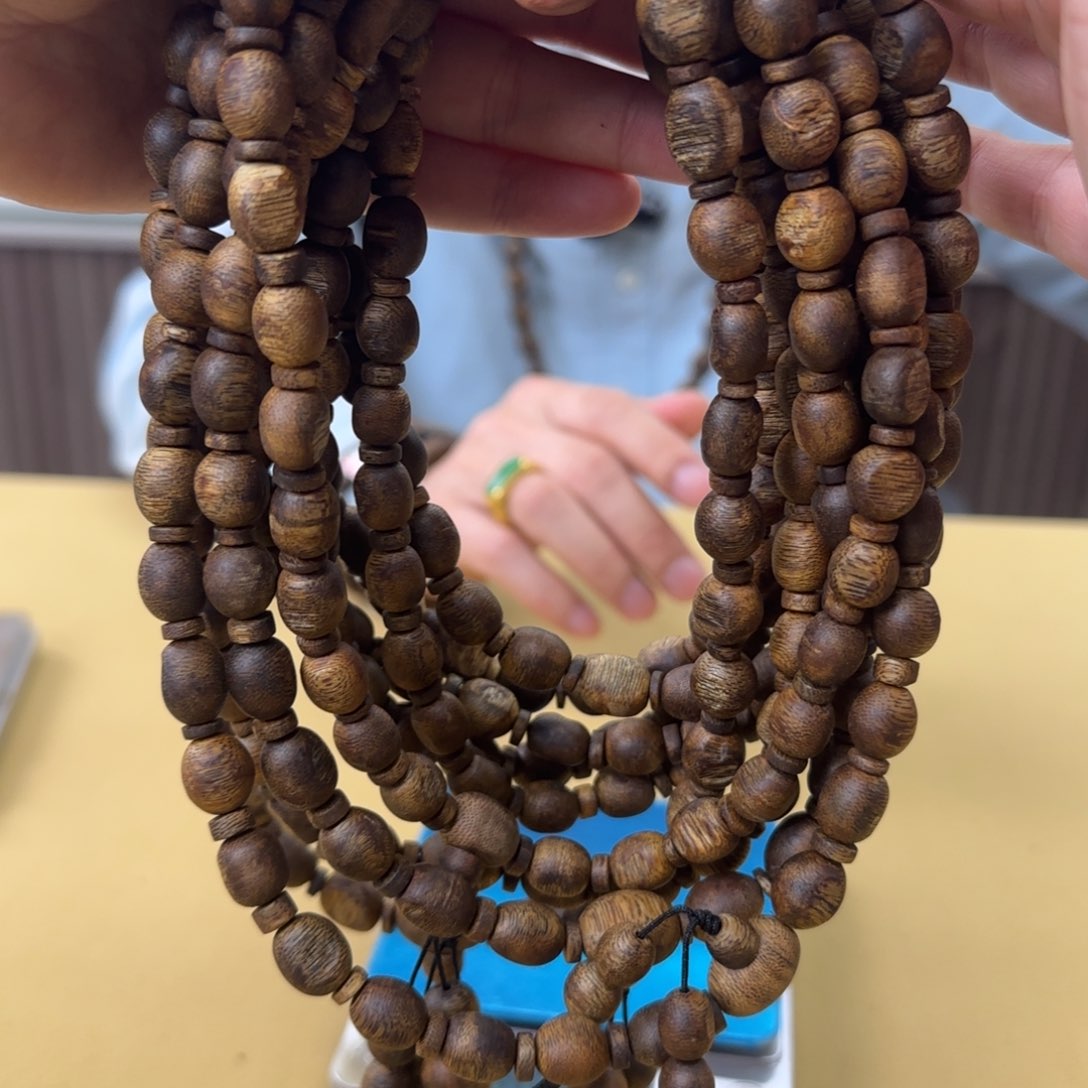 沉香手串白棋瘤疤多样性发货1条29克