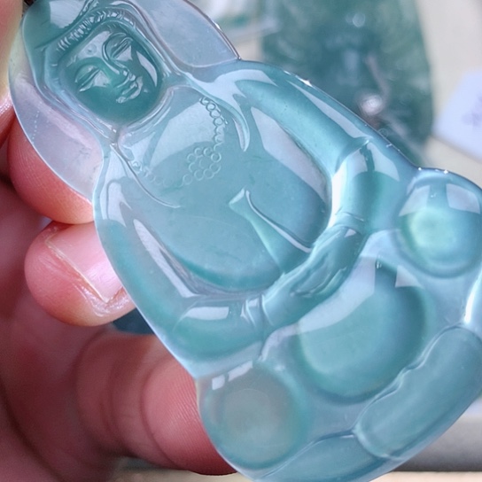 【闪购商品】翡翠颈饰未镶嵌天然翡翠