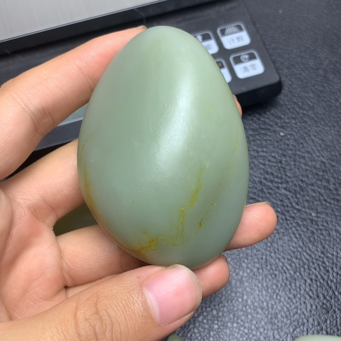 岁***虞和田玉未镶嵌挂件